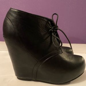 Bamboo Black Ankle Boot Platforms